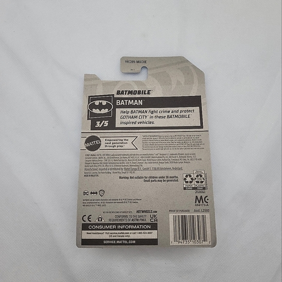 Hot Wheels Batmobile BATMAN - Picture 2 of 2